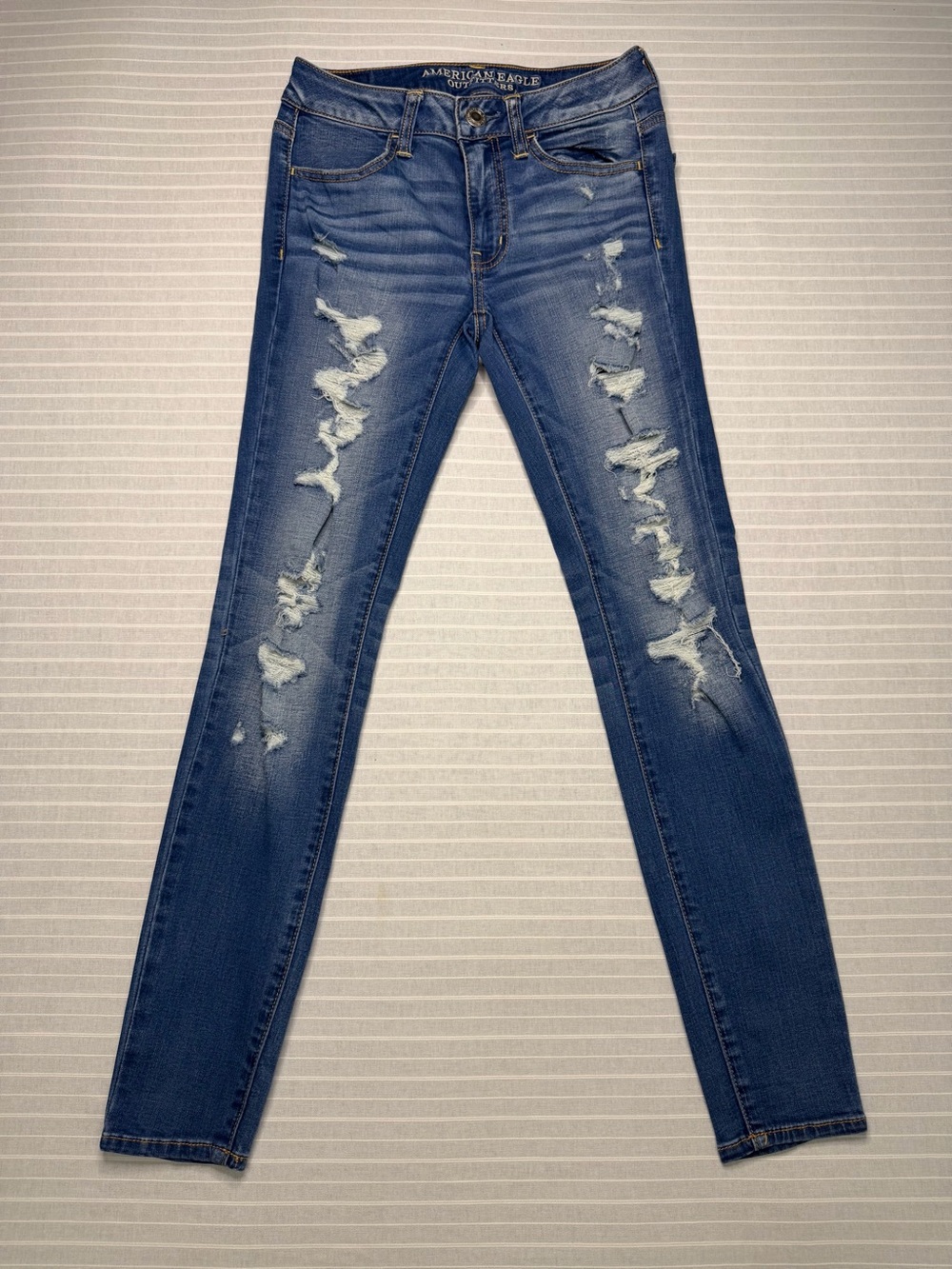👖 American Eagle Distressed Super Stretch Jeggings size 4